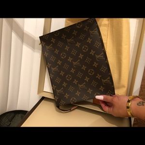 Louis Vuitton Bags - Brand new LV toiletry case 26 - hard to find Louis Vuitton Bags - Brand new LV toiletry case 26 - hard to find